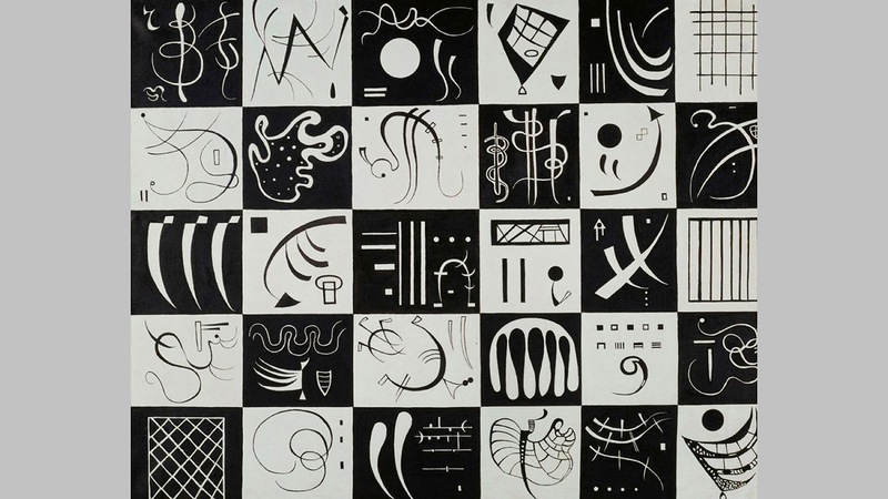 المعرض يتضمن مجموعة أعمال لرواد الفن التجريدي في العالم والوطن العربي. الإمارات اليوم