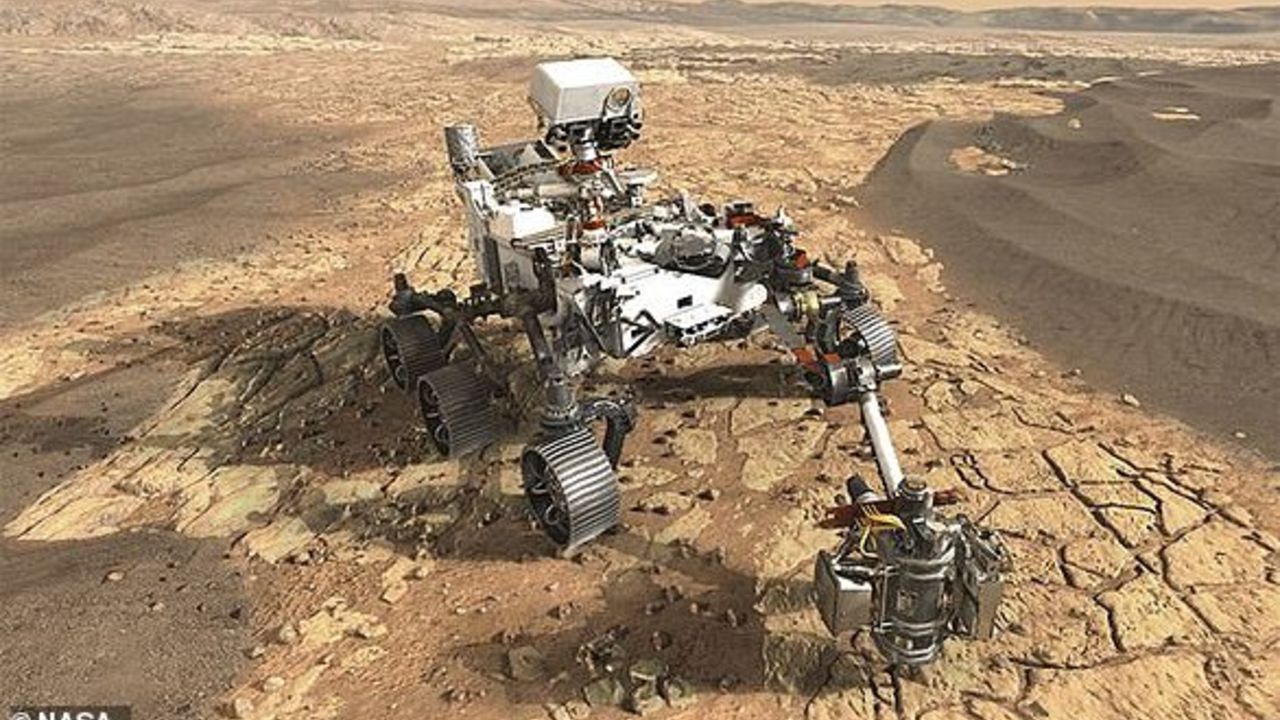 نشرت وكالة الفضاء الأميركية صورا للعربة المريخية التابعة لها والمتواجدة حاليا على كوكب المريخ، وتظهر أنها آمنة وفي حالة جيدة.