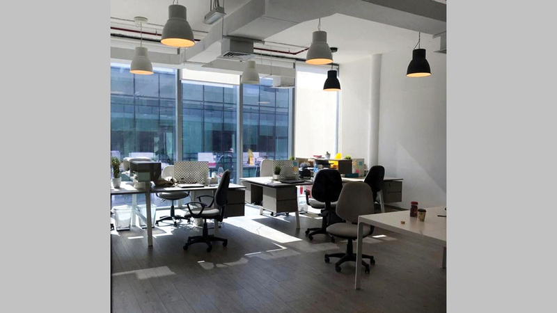 «مينت ستوك» رحبت بتوظيف مواهب شابة عاملة في بعض الوكالات العالمية الأخرى.  من المصدر