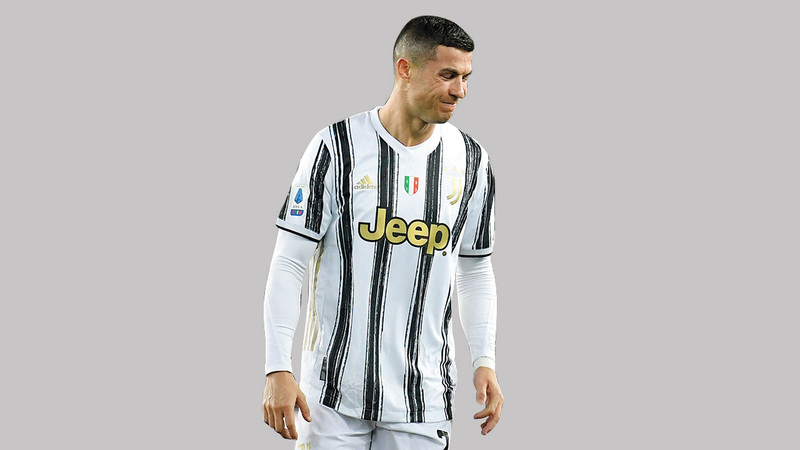 رونالدو يتقدم في صدارة الهدافين ويوفنتوس يتأخر على الترتيب العام.  أ.ف.ب