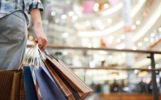 الصورة: المستهلكون يقودون تعافي الاقتصادات الكبرى