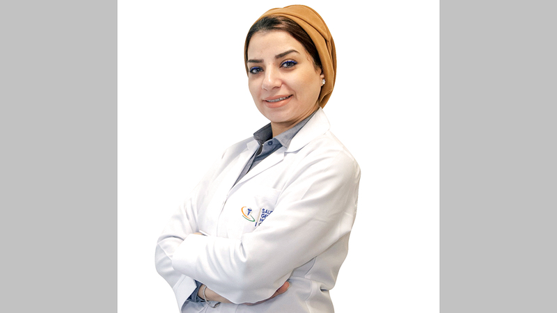 أخصائية النساء والتوليد رضوى محمد النزهي.
