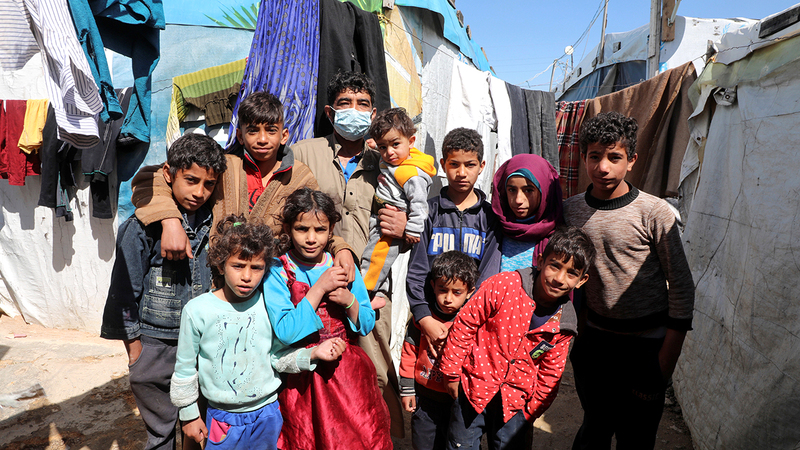 لاجئون سوريون في وادي بكا بلبنان.  رويترز