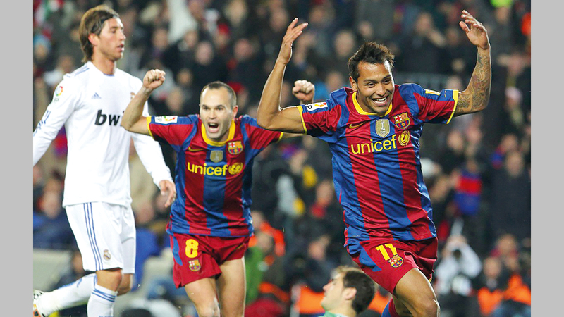 جيفرين سواريز يحتفل بالهدف الخامس في مرمى ريال مدريد عام   .2010 أرشيفية