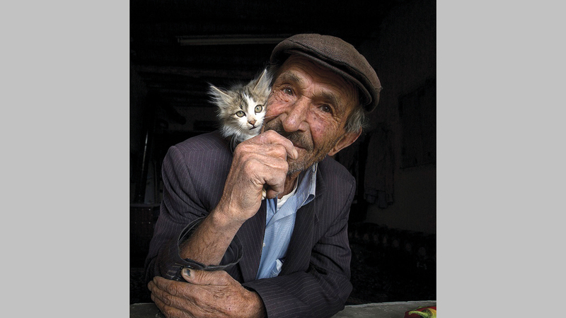 آيجول أوزتورك (تركيا).