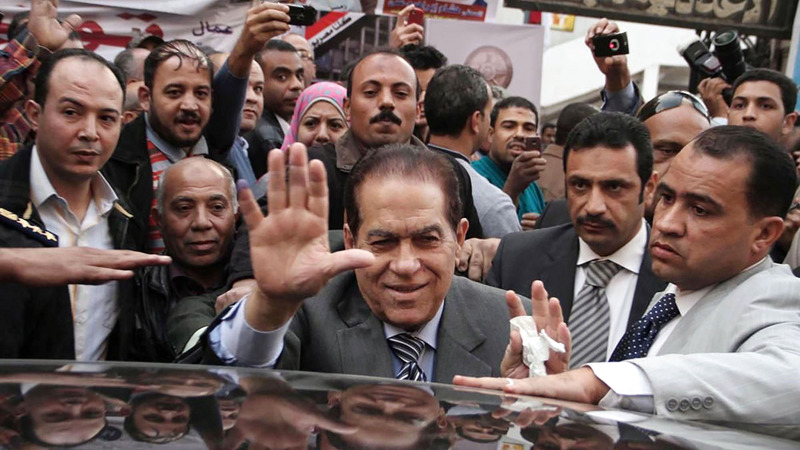 الجنزوري تعرّض لانتقادات شديدة حين ترأس الحكومة في حقبة يناير.  أرشيفية