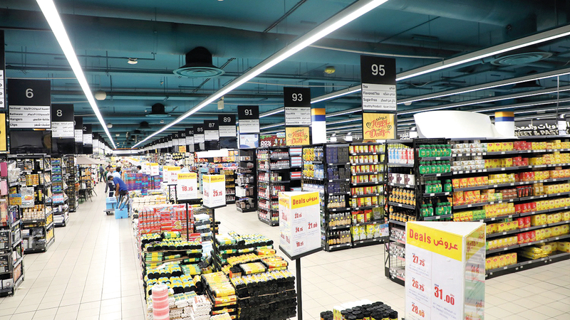 جميع منافذ «التعاونيات» التي يبلغ عددها 17 تعاونية تضم 160 فرعاً ستطرح عروضاً خاصة في رمضان.  أرشيفية