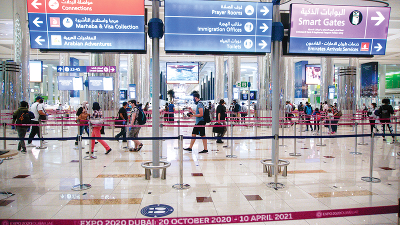 حلم السفر والإقامة في الإمارات يراود الكثير حول العالم.  أرشيفية