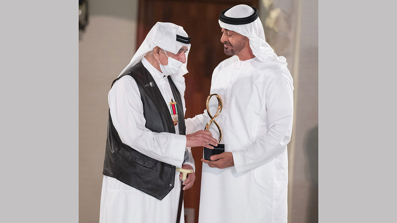 .. ويكرّم حسين خانصاحب.  وام