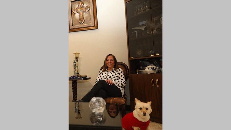 عبلة: أثناء الحرب حين كنا نسمع القصف كنا نختبئ في المنزل أو الملاجئ.. لكن اليوم كيف نختبئ من الجوع.   أ.ف.ب