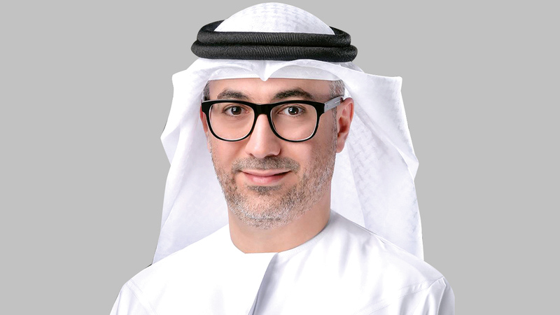 وليد الزرعوني: &laquo;عمليات التطعيم الواسعة ضد الفيروس في الإمارات تساعد اقتصادها على التعافي بوتيرة أسرع من غيرها على مستوى العالم&raquo;.