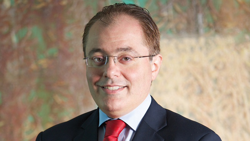 وليد العوا : المدير العام لفندق &laquo;تماني مارينا&raquo;.