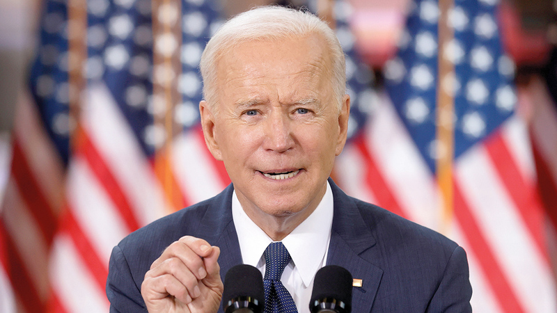 بايدن أوضح في تصريحاته أن الجنود والمتعاقدين الأميركيين سيغادرون أفغانستان باستثناء كتيبة صغيرة لحماية السفارة الأميركية.   أ.ب