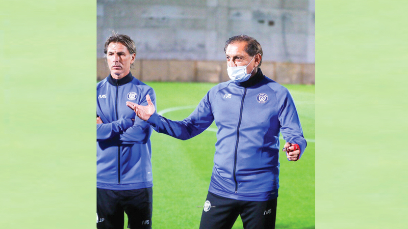 مدرب النصر رامون دياز.  من المصدر