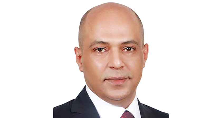 وجيه عبدالعزيز: «البائع لا يكون مسؤولاً عن ضمان العيب الخفي إذا بينه وشرح طبيعته للمشتري وقت البيع».