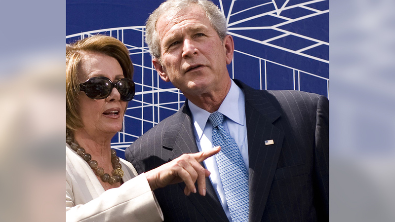 بيلوسي منعت القيام بمحاولة لعزل بوش بسبب العراق.   أرشيفية