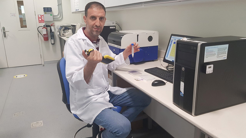 الدكتور محمد أيوب.   من المصدر