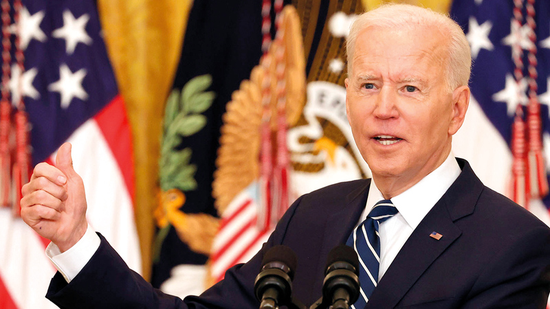 بايدن: كل حياة تسلبها رصاصة تنفذ إلى روح أمتنا.  رويترز