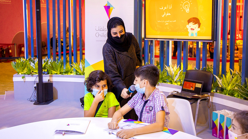 الورشة قدمتها مريم العبدولي ضمن مشاركات الإدارة في المهرجان.   من المصدر