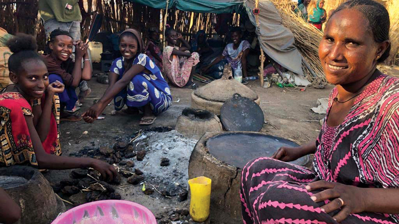 اللاجئون يأملون في غدٍ أفضل أقل معاناة.   من المصدر