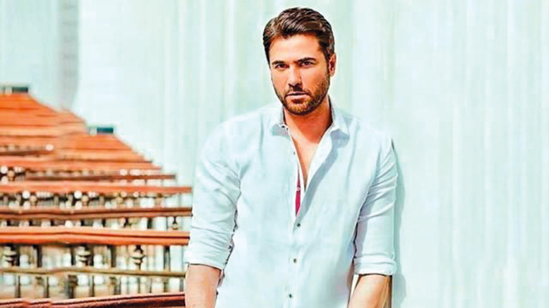 بجانب تصوير دوره في «كيرة والجن» يصوّر الفنان أحمد عز دوره في فيلم «الجريمة».  أرشيفية