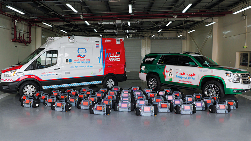 «إسعاف دبي» وزعت 60 جهاز إنعاش قلبي على جهات ومؤسسات حكومية.  أرشيفية