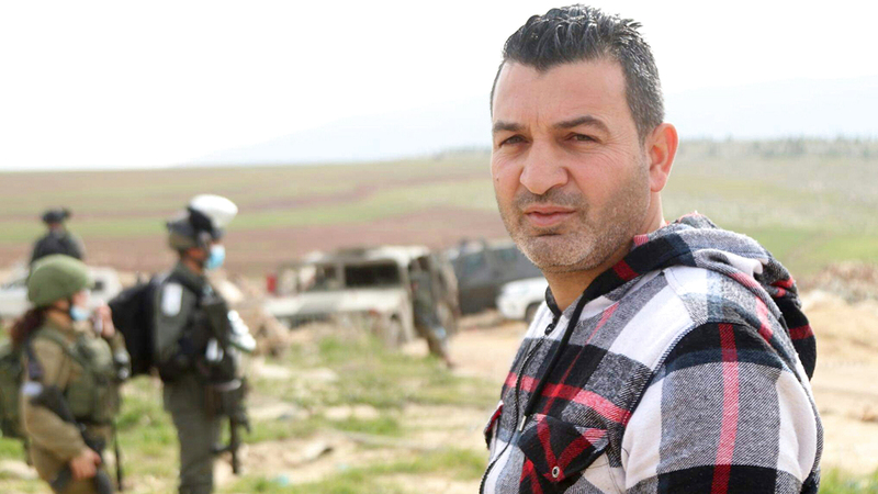 الناشط الحقوقي في مناطق الأغوار فارس فقها.  الإمارات اليوم