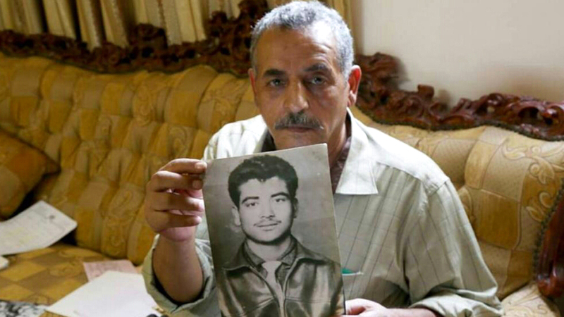 الشهيد أنيس دوله جثمانه مفقود منذ الثمانينات.  الإمارات اليوم