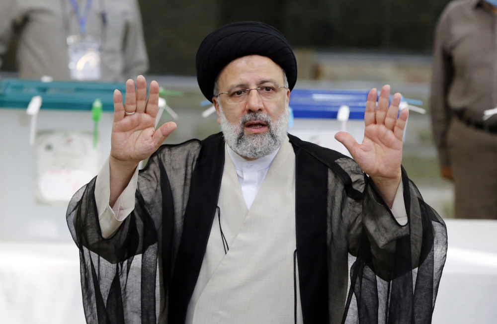 أول تحرك دولي ضد رئيس إيران الجديد: «العفو الدولية» تطالب بالتحقيق مع رئيسي Image