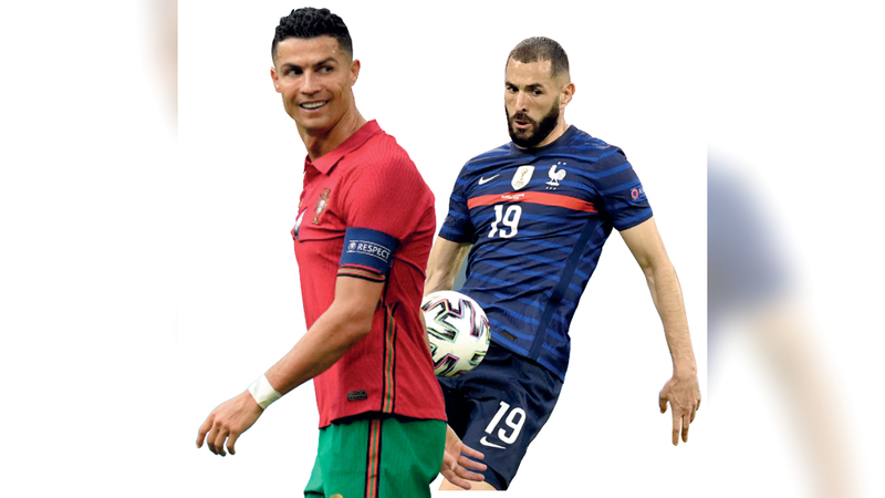 رونالدو وبنزيمة في حوار بنكهة «ملكية».  من المصدر