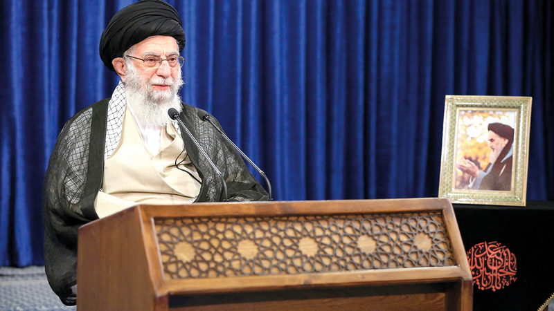 خامنئي عيّن رئيسي رئيساً للقضاء بعد فشله في انتخابات عام 2017 الرئاسية.	   أ.ف.ب