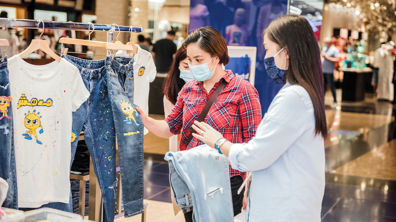 الدورة الجديدة من &laquo;مفاجآت صيف دبي&raquo; تمتاز بإقبال كبير من الجهات والمتاجر للمشاركة.   من المصدر