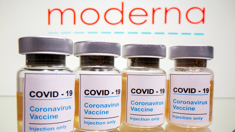 اعتماد اللقاح يعزز جهود الإمارات في مكافحة فيروس «كوفيد-19».  أرشيفية