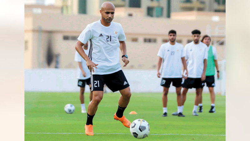 عجمان يستعد للموسم الجديد بمعسكر داخلي.  من المصدر