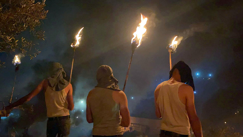 مبادرة الشاب حمايل تشكل سنداً للسكان والمشاركين. الإمارات اليوم