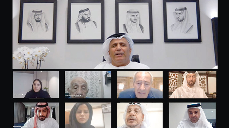 مطر الطاير ترأس اجتماع مجلس أمناء الجائزة الذي جرى بنظام الاتصال المرئي.   من المصدر