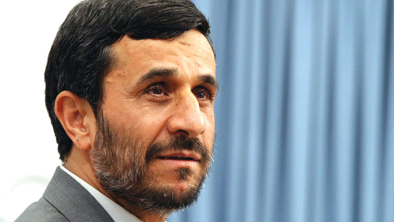 أحمدي نجاد أكثر رؤساء إيران اختلافاً مع المرشد علي خامنئي.   أرشيفية