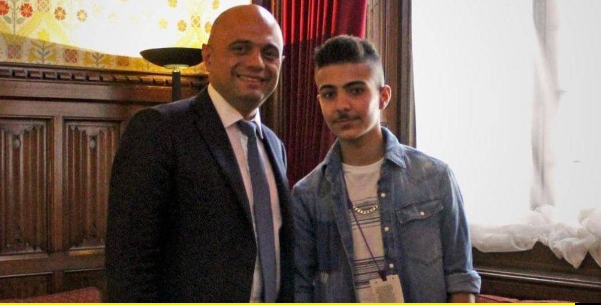 ساجد جاويد اعاد نشر على "تويتر" صور استقبالة للطالب جمال حجازي