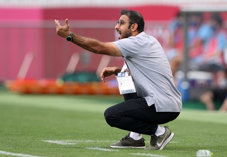 مدرب السعودية سعد علي الشهري قبل مباراة كرة القدم - رجال في المجموعة الرابعة