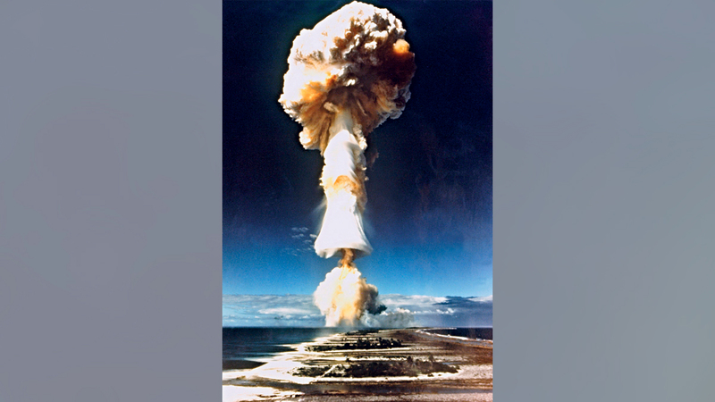 فرنسا قامت خلال 30 عاماً بـ193 تجربة نووية.  أرشيفية