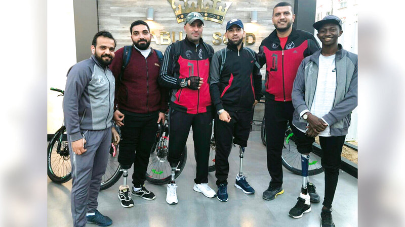 الاحتلال يعقّد أزمات الأشخاص ذوي الهمم في غزة.  الإمارات اليوم