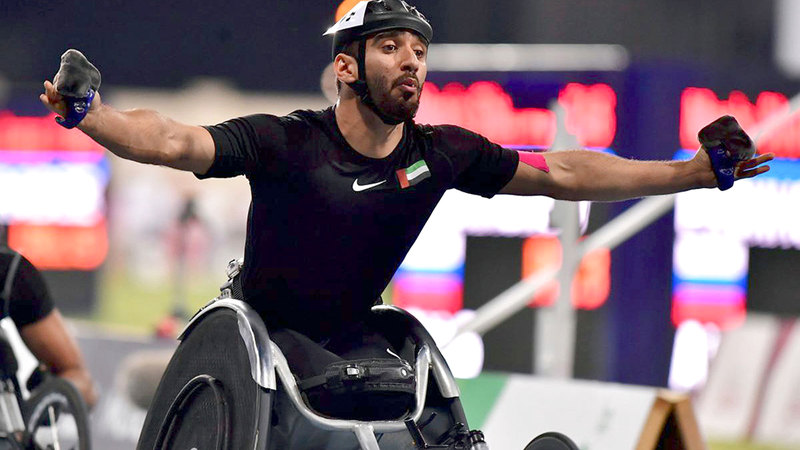 محمد القايد يتقدم منتخب ألعاب القوى في «بارالمبية طوكيو 2020».   من المصدر