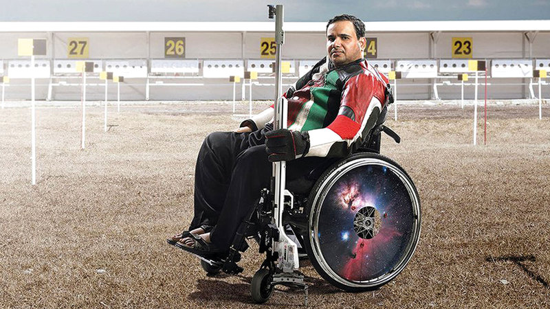 عبدالله سلطان العرياني يتقدم منتخب الرماية في «بارالمبية طوكيو 2020».   من المصدر