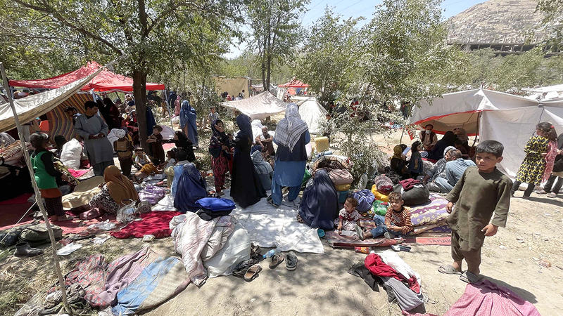 المهاجرون الأفغان يفترشون الأرض في شرق تركيا.  أرشيفية