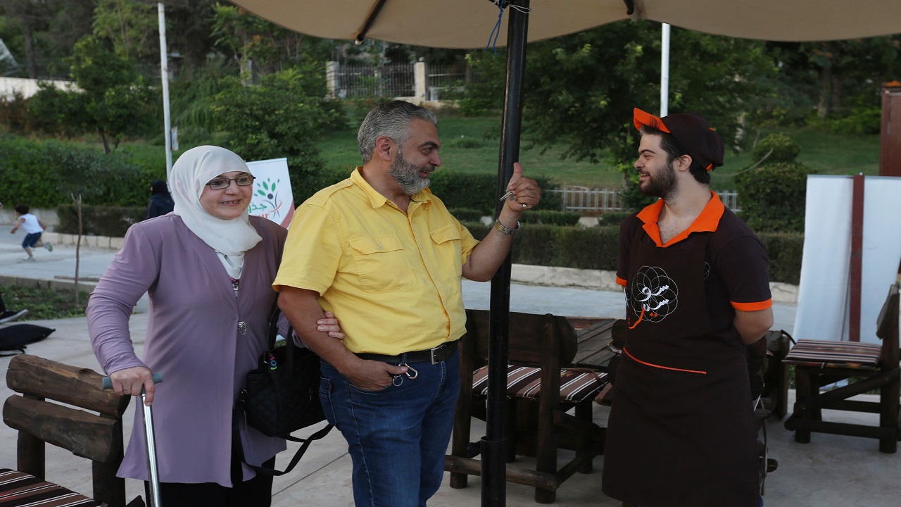 المبادرة تهدف إلى تعزيز اندماج المصابين بمتلازمة داون في المجتمع.
إي.بي.أيه