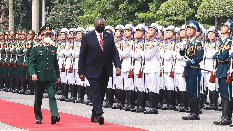 وزير الدفاع الأميركي قصر جولته على بعض البلدان فقط في المنطقة.    أرشيفية