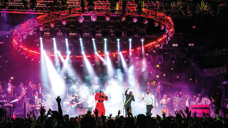 التوعية بالمخاطر المحدقة بكوكب الأرض هدف المبادرة التي أطلقتها منظمة «غلوبال سيتيزن».  أ.ف.ب