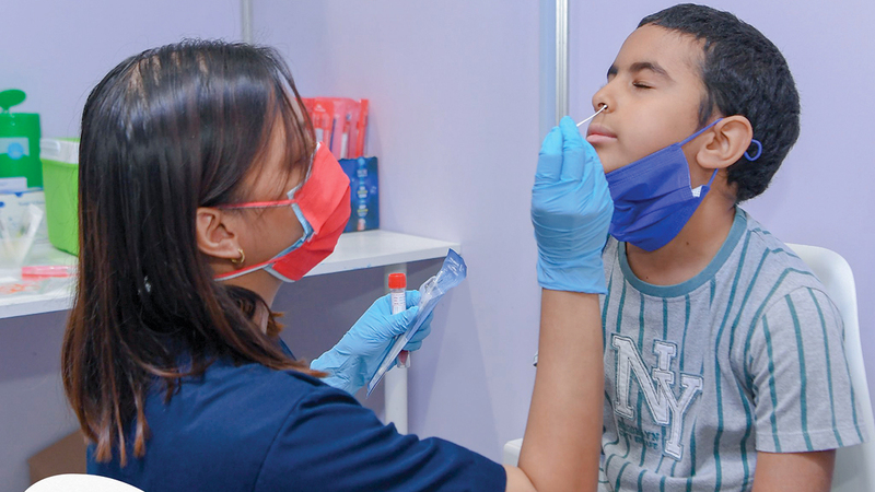 «الصحة» أجرت 261 ألفاً و502 فحص جديد خلال الساعات الماضية.  أرشيفية