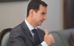 الصورة: الأسد يشارك في القمة العربية دون إلقاء كلمة