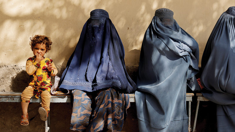 تمثيل المرأة في الحكومة الأفغانية غائب تماماً.  رويترز